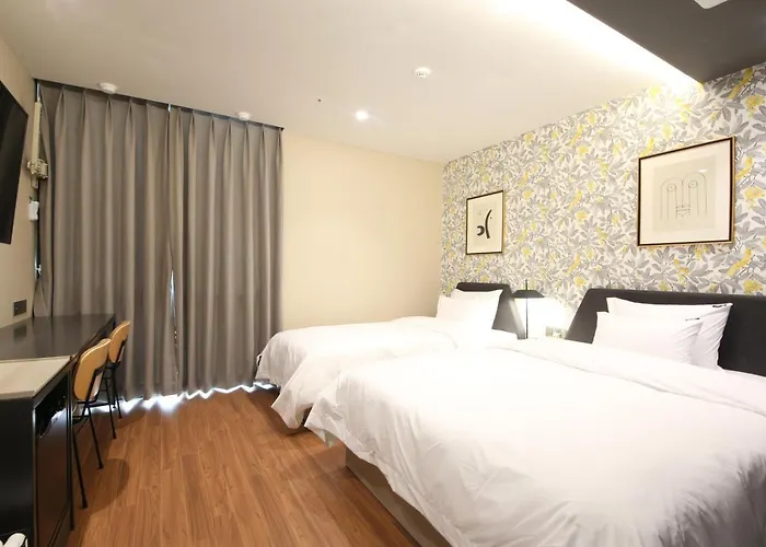 Motel Brown Dot Sajik Stadium Busan